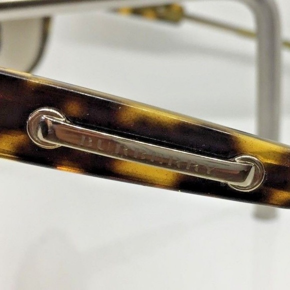 100% Authentic Burberry Sunglasses. B 4049 - Picture 5 of 8